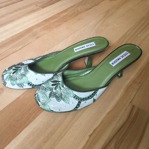 Steve Madden women's shoes size 8.5 green